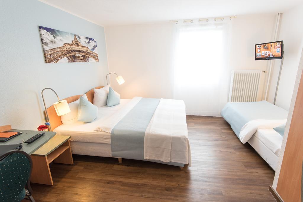 Residenz Hotel Βούρπεταλ Εξωτερικό φωτογραφία
