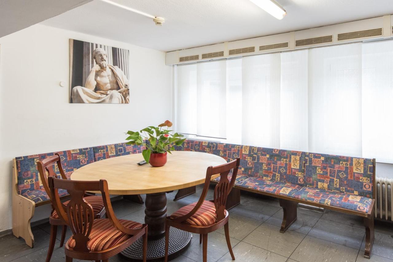 Residenz Hotel Βούρπεταλ Εξωτερικό φωτογραφία